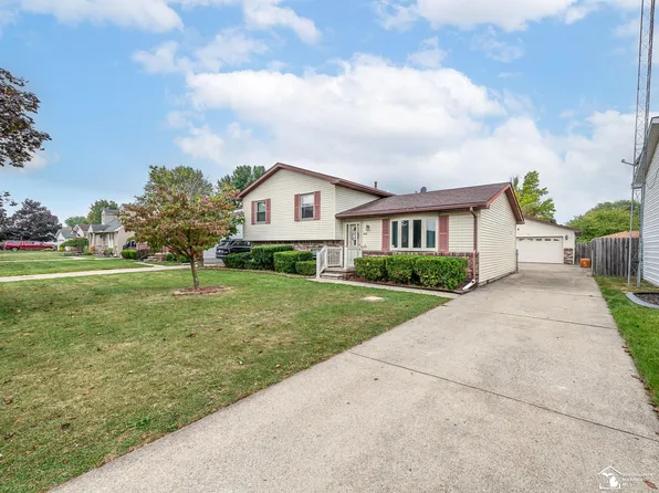 615 N Roessler St, Monroe, MI 48162