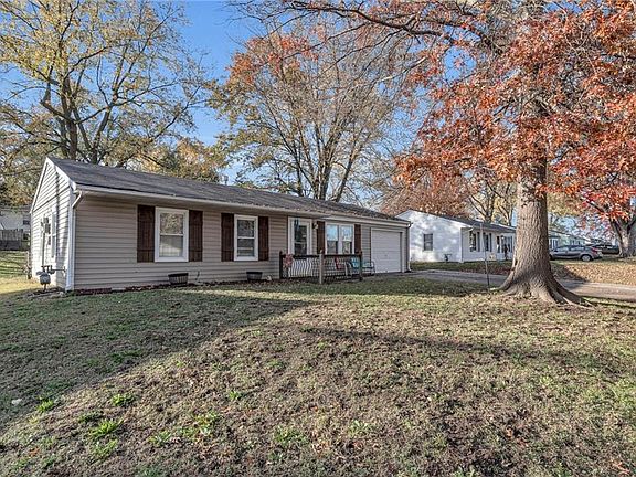 4th image of 1300 N Indian Ln