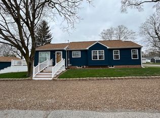 610 S Washington St, Burnettsville, IN 47926