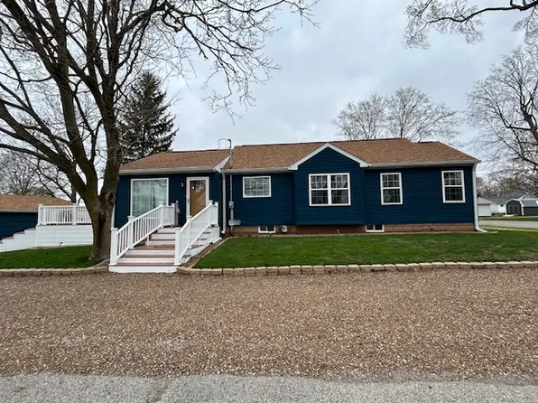 610 S Washington St, Burnettsville, IN 47926