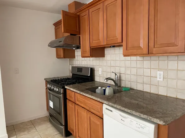 20 Poinier St #11, Newark, NJ 07114