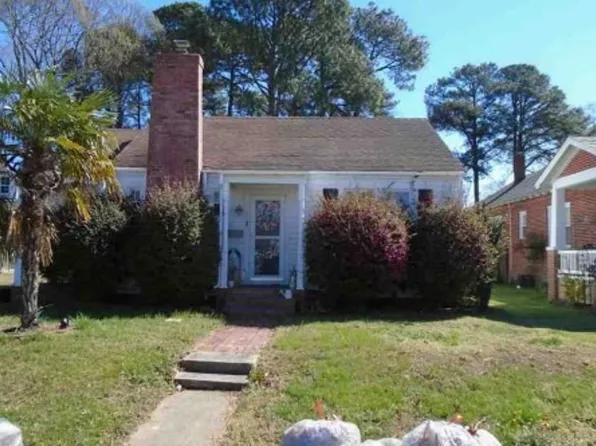 160 Manteo Ave, Hampton, VA 23661