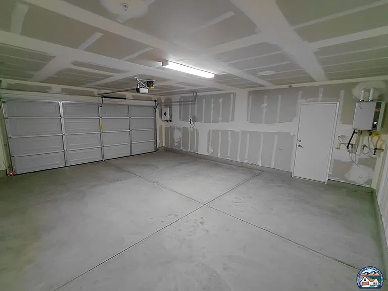 485 Palomino Ct — Photo 8