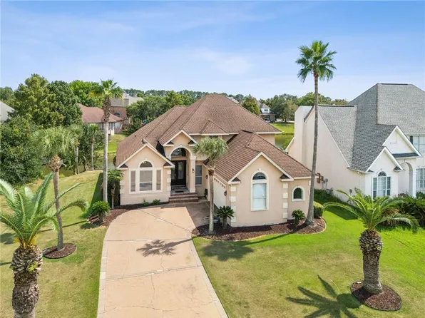 9 La Quinta Dr, Slidell, LA 70458