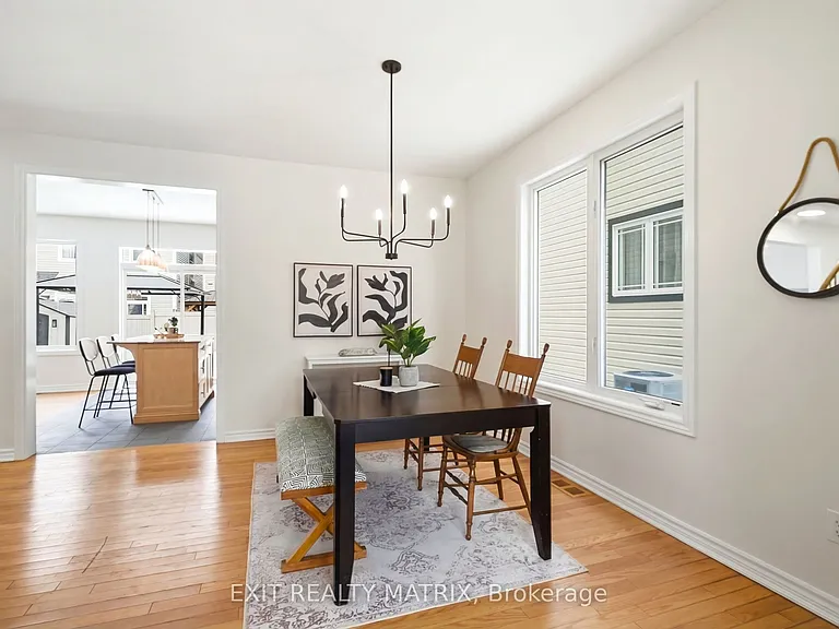 194 Flowing Creek Cir — Photo 3