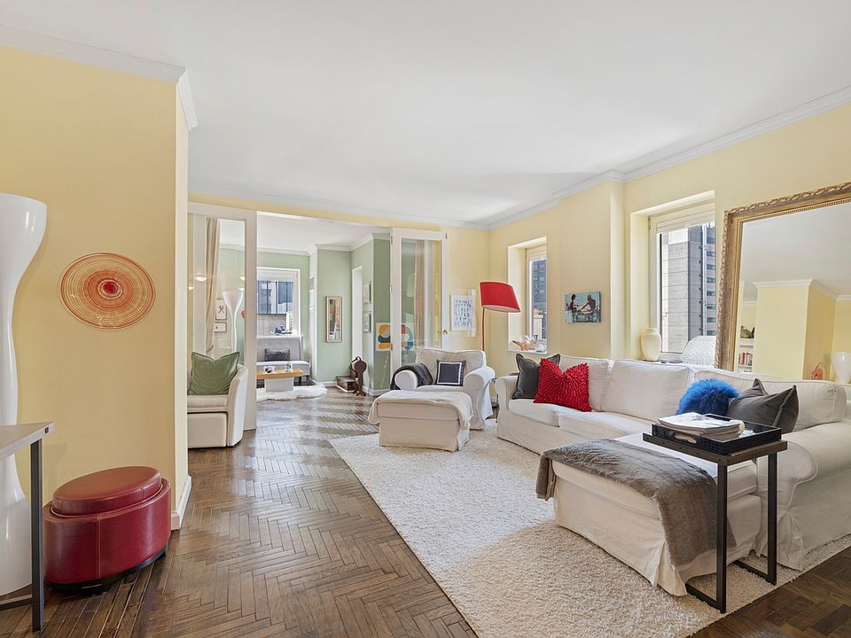 1st image of 106 Central Park S APT 22J