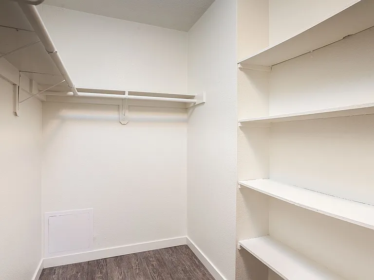 West Fifth Apartments — Photo 8