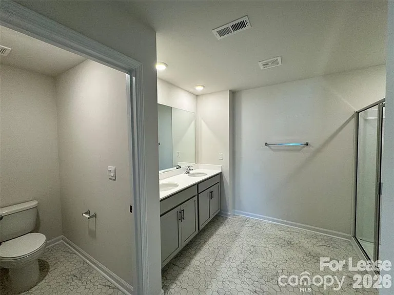122 Old Home Rd — Photo 13