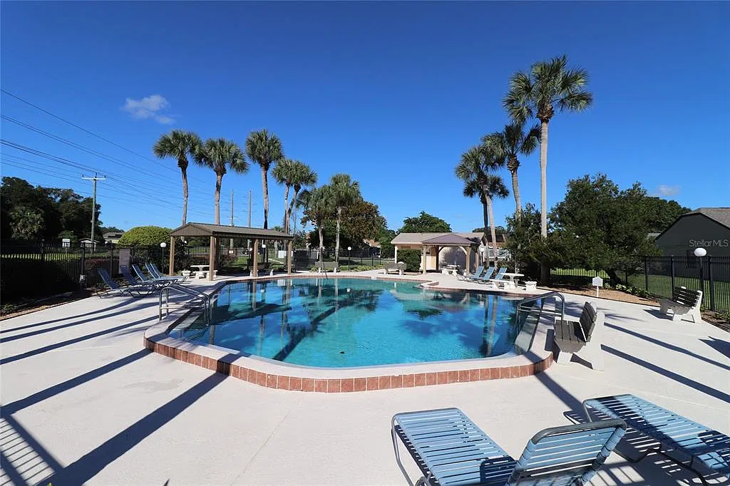 2 bed, 2.0 bath, 1068 sqft, $1,850 — Photo 4