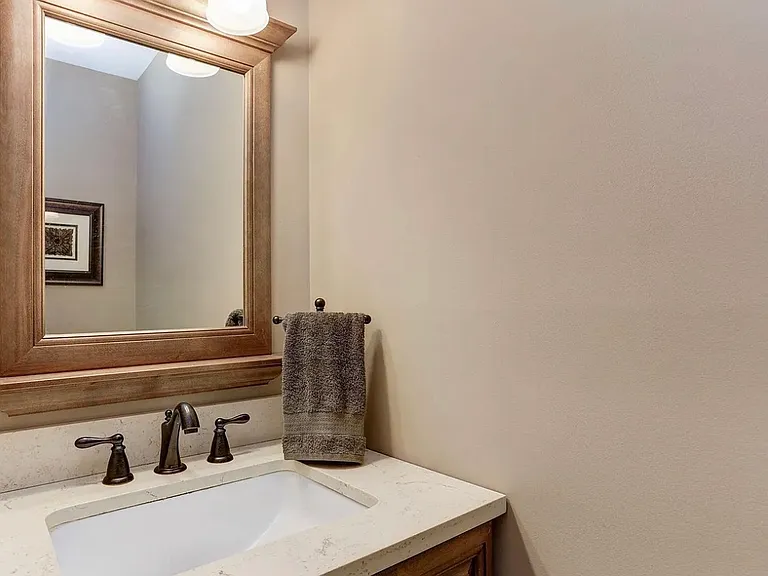 8780 Teresa Ln — Photo 17