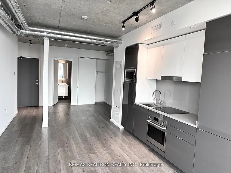 21 Lawren Harris Sq #1101 — Photo 11