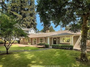 725 10th St, Lake Oswego, OR 97034