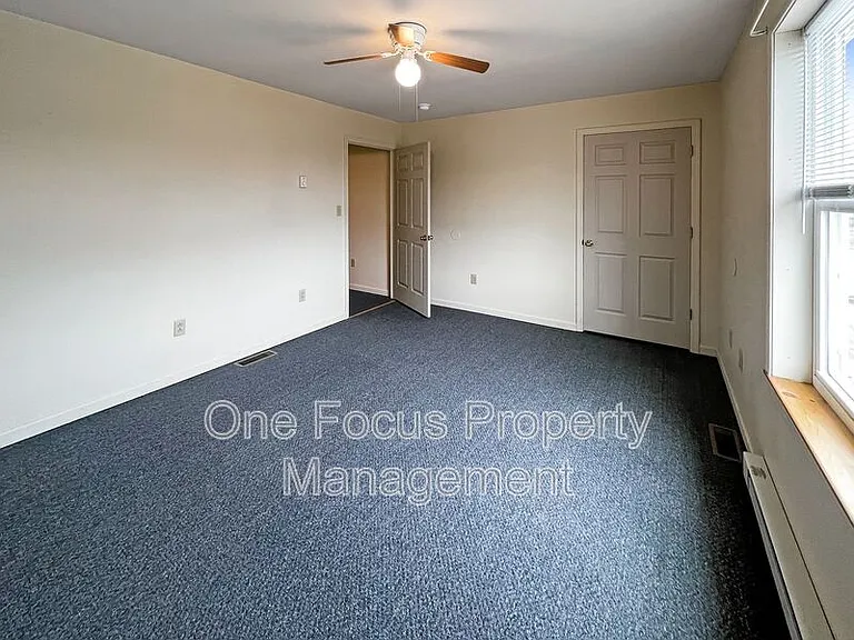 218 3rd Ave — Photo 12