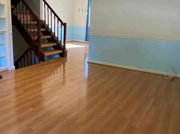 1644 Barnstead Dr, Reston, VA 20194