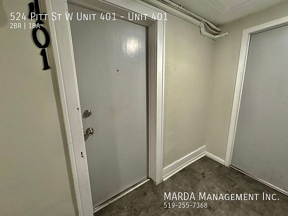 4th image of 524 Pitt St W #401