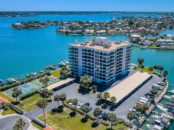 240 Sand Key Estates Dr #211, Clearwater, FL 33767
