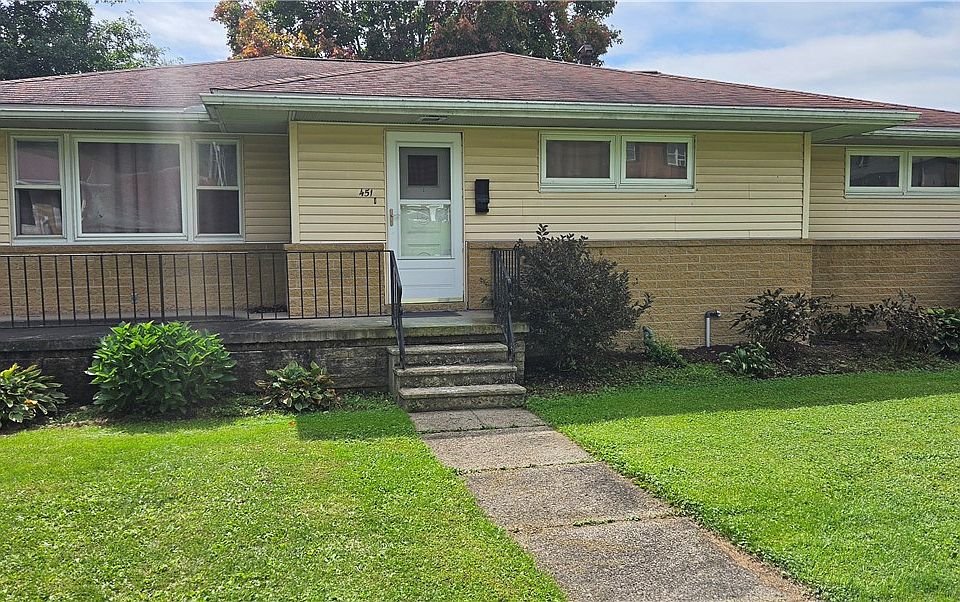 1st image of 451 W Fairview St