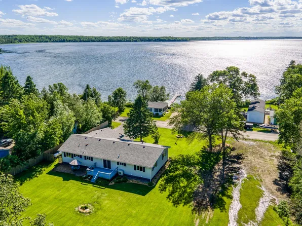 460 Lake Ave, Tenstrike, MN 56683