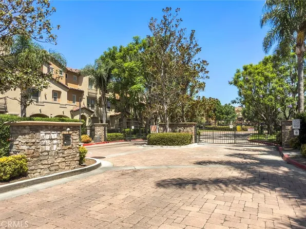 6272 Cristal Ln, Eastvale, CA 91752