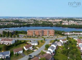 77 Russell Lake Dr #406, Dartmouth, NS B2W 6R8