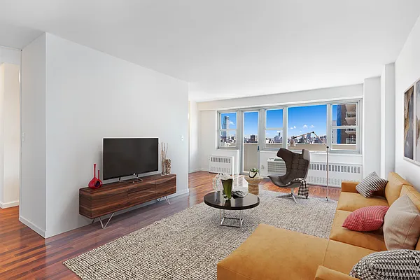 Rented by Oxford Property Group | media 1