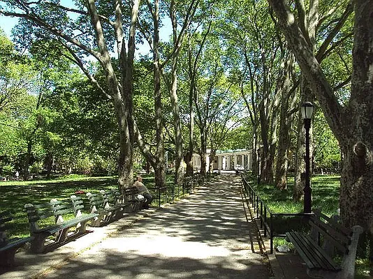 Rented by Compass | media 16