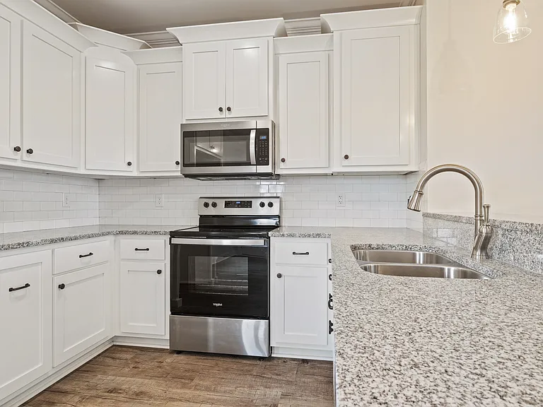 27715 Salem Minor Hill Rd — Photo 7