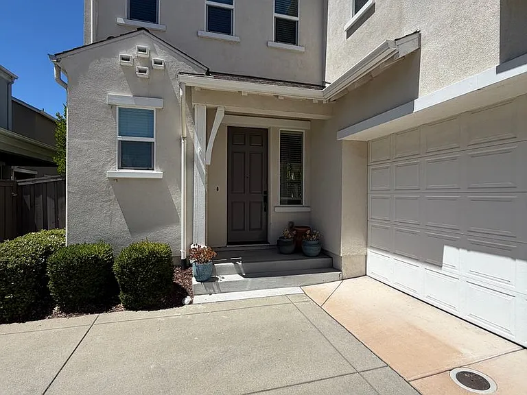 3341 Forney Way — Photo 2