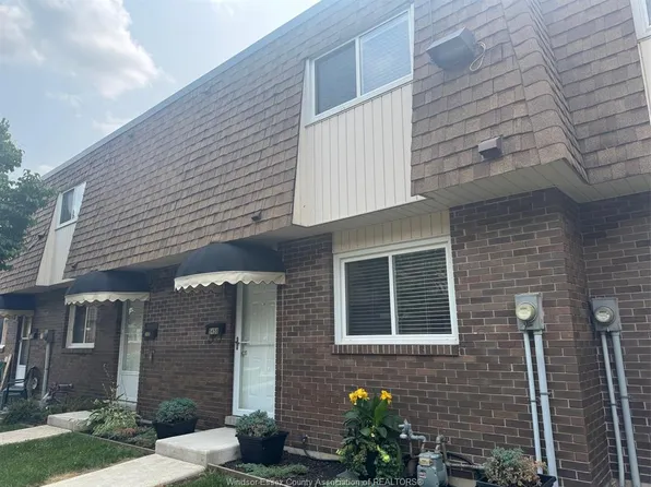 5458 Lassaline Ave, Windsor, ON N8T 1A8