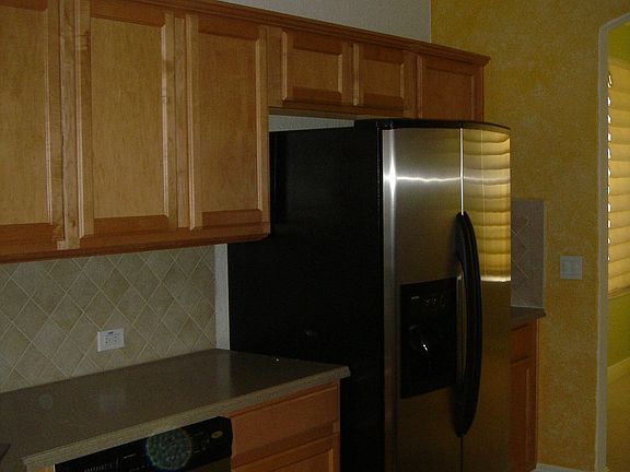 Kitchen (all stainless)