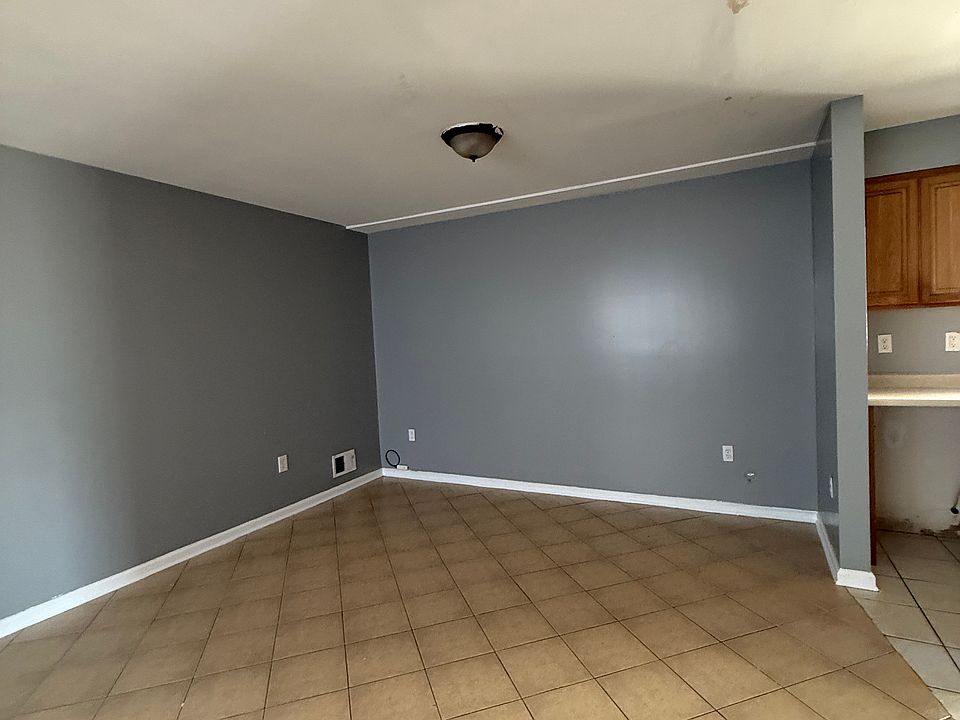 2nd image of 12 Johnson Ave #1B