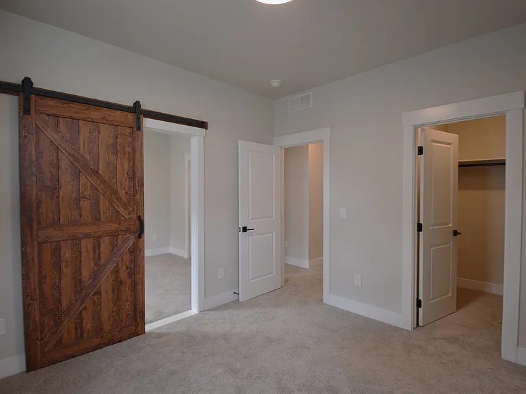 205 S Ripplerock Ln — Photo 12