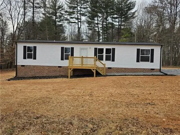 331 Johnson Rd, North Wilkesboro, NC 28659