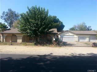 9317 Orion Ave, North Hills, CA 91343