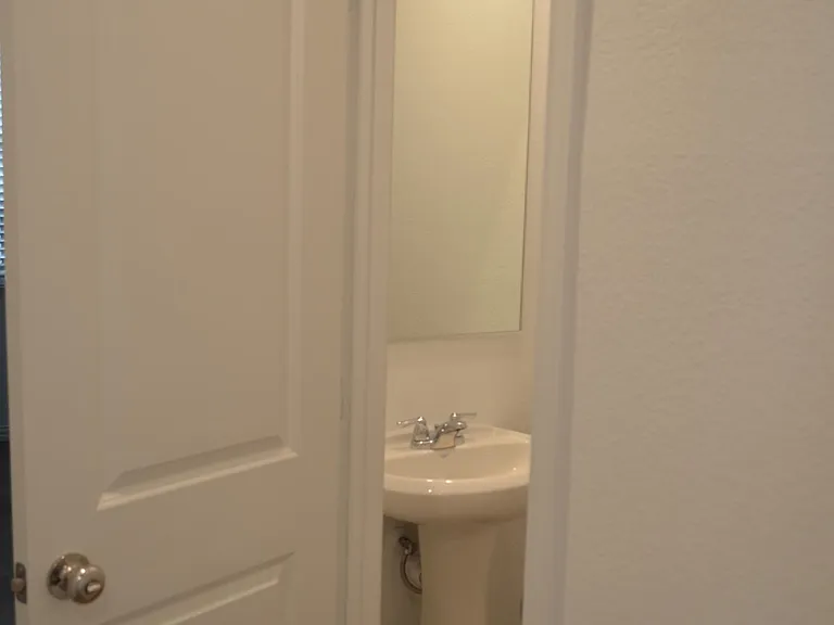 7924 Lindheimer Ln — Photo 36