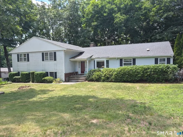 32 Arbor Road, Stamford, CT 06903