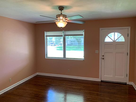 2nd image of 5825 Norde Dr E