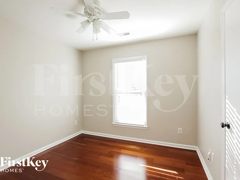 11701 Charnwood Ct — Photo 16