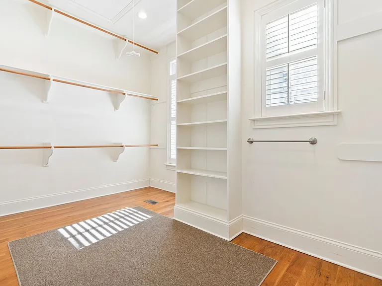 2686 Medina Ct — Photo 63