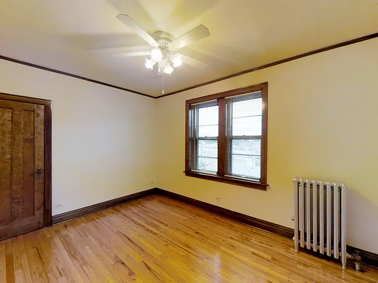 Kedzie Property — Photo 5