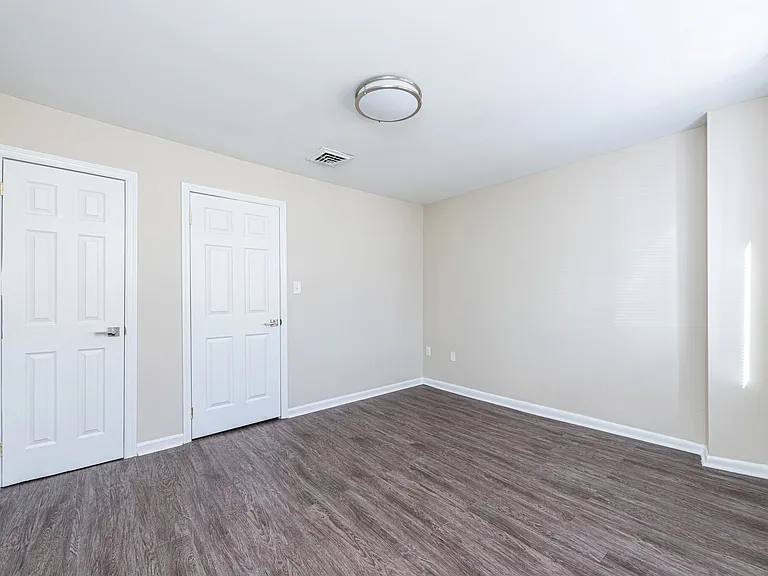 306 Main St #6 — Photo 26