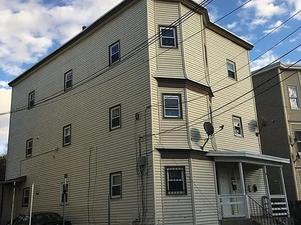 61 - 63 Brook St, Lawrence, MA 01841