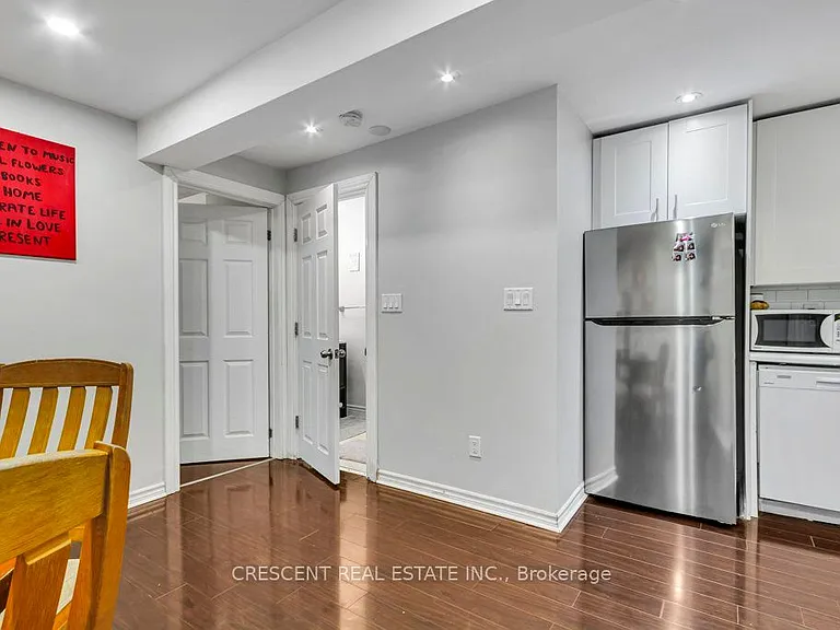 83 Madison Ave #LOWER — Photo 12