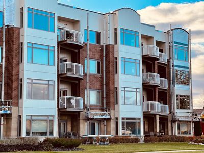 900 S Lakeshore Dr UNIT 401, Lake City, MN, 55041