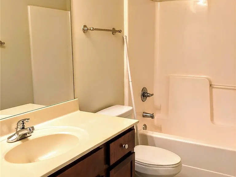 127 Red Maple Dr — Photo 14
