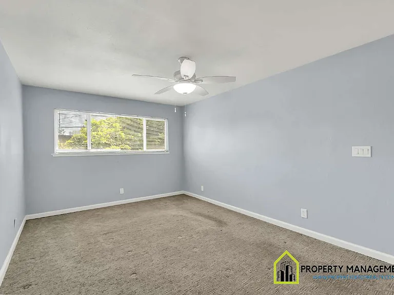 5334 Karbet Way — Photo 24