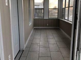 7044 Lozier Ave, Warren, MI 48091