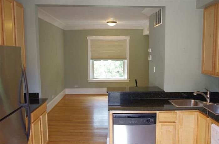1st image of 7023 N Wolcott Ave