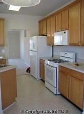 2nd image of 22508 Airmont Woods Ter
