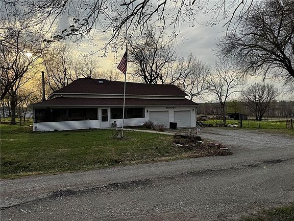 4th image of 710 N Caldwell St